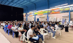 नेपाली श्रमिकलाई सचेतना अभिवृद्धि गराउँदै दूतावास