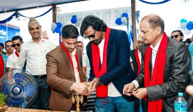 कजारियाको नयाँ सोरुम सहिद चोक, धनगढीमा उद्घाटन