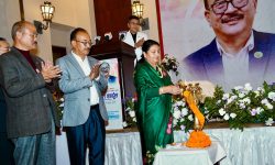 देश र संसार बुझ्न कविता प्रभावशाली माध्यम हो : पूर्वराष्ट्रपति भण्डारी