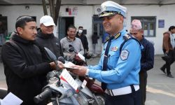 हराएका २० ओटा दुई पाङग्रे सवारी साधन ट्राफिक प्रहरीद्वारा खोजतलास गरी धनीलाई हस्तान्तरण