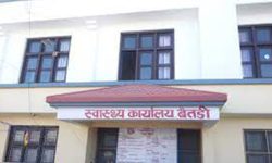 क्षयरोगका बिरामी खोज्दै स्वास्थ्य कार्यालय