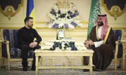 साउदी अरबमा अमेरिकासँगको वार्ताका क्रममा युक्रेनले सीमित युद्धविरामको प्रस्ताव गर्ने