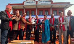 लायन्सद्वारा आँखा अस्पताललाई ८० लाखको उपकरण सहयोग