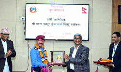 प्रहरी महानिरीक्षक कुँवरको बिदाइ