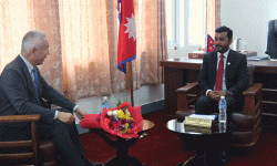 मन्त्री यादव र नेपालका लागि जापानका राजदूत तोरूबीच भेटवार्ता