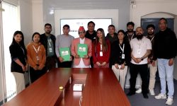 सजिलो नेटको ब्राण्ड एम्बासडरमा लोकगायक बद्री पंगेनी