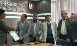 जेटियुसिसीले श्रममन्त्रीलाई बुझायो सेवा शुल्कसहितका लागि १६ बुँदे ज्ञापन पत्र