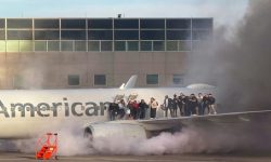 अमेरिकी विमानमा अवतरणका क्रममा इन्जिनमा आगलागी हुँदा १२ जना घाइते