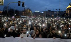 सर्बियाको राजधानीमा भ्रष्टाचारविरुद्ध विशाल र्‍याली