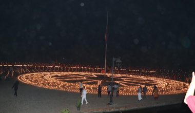 विश्व शान्तिको कामना गर्दै लुम्बिनीमा सात हजार दीप प्रज्ज्वलन