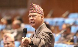 ‘संविधानले नचिन्ने राजतन्त्रको बारेमा बहस गर्न उचित होइन’