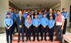 सर्वोच्च शिखर सगरमाथा आरोहण गर्न लागेकी प्रहरी सहायक निरीक्षकलाई शुभकामना