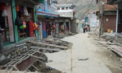 टहरा भत्काएर सडक विस्तार