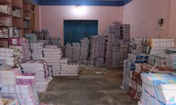 शैक्षिकसत्र सुरु नहुँदै पाठ्यपुस्तक