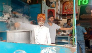 ‘बब्लु टी स्टाल’ जस्को चियाको चुस्की लिन मरिहत्ते गर्छन् पारखीहरु !