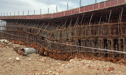 कटारीमा निर्माणाधीन पुल बाढीले भत्कायो, सबै भत्काएर फेरि बनाउनुपर्ने