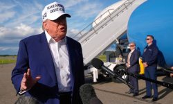 इयुमाथिको धम्कीपूर्ण ५०५ भन्सार शुल्क जुलाईसम्म स्थगित गर्ने ट्रम्पको घोषणा