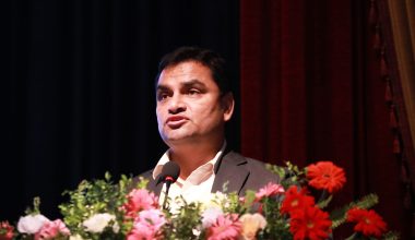 ‘स्वास्थ्य क्षेत्रमा जनशक्ति अभाव नभएपनि टिकाउनै चुनौती छ’