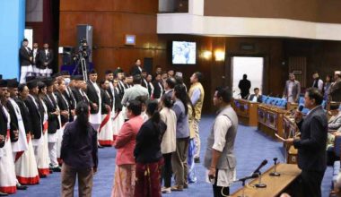 छानबिन समितिप्रति राप्रपा असन्तुष्ट, रास्वपा र राप्रपाले गरे संसद बहिष्कार