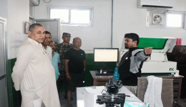 मुख्यमन्त्री शाहद्वारा लम्कीचुहा प्रादेशिक अस्पतालको अनुगमन