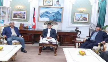 प्रधानमन्त्रीसहित तीन दलका शीर्ष नेताको बैठक बस्दै