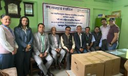 माछापुच्छ्रे क्यापिटलद्वारा श्रम राष्ट्रिय माध्यमिक विद्यालयलाई कम्प्युटर सहयोग