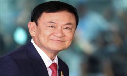 थाइल्याण्डका पूर्वप्रधानमन्त्री थाक्सिन शाही मानहानिको मुद्दाको बचाउ गर्दै अदालतमा