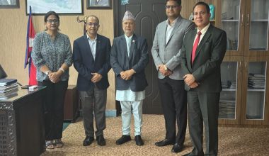 नवनिर्वाचित सीएनआई पदाधिकारी र शिक्षा मन्त्रीबीच छलफल