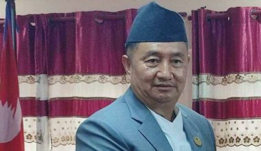 मुख्यमन्त्री लामालाई पदत्याग गर्न आग्रह