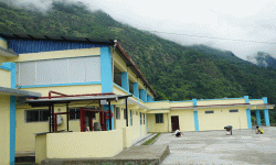 करोडौंको सरकारी भवन प्रयोगविहीन, भाडाको घरमा गाउँपालिका