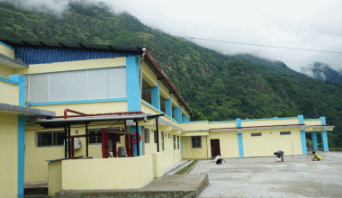 करोडौंको सरकारी भवन प्रयोगविहीन, भाडाको घरमा गाउँपालिका