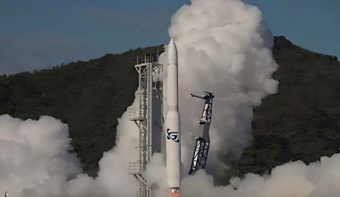 कक्षमा पुग्ने असफल प्रयासमा १४ सेकेन्डको उडानपछि अस्ट्रेलियामा निर्मित पहिलो रकेट दुर्घटनाग्रस्त