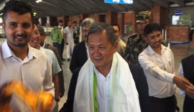 सञ्चारमन्त्री गुरुङ स्वदेश फिर्ता