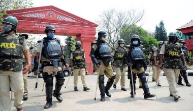 विस्फोटक पदार्थ राखिएको हल्लापछि दिल्लीका केही विद्यालय परिसरमा प्रहरी तैनाथ