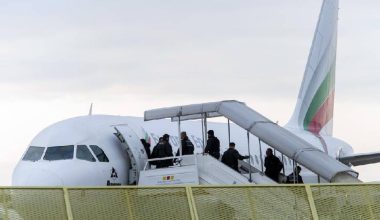 अपराधमा दोषी ठहरिएका ८१ जना अफगानीलाई जर्मनीद्वारा स्वदेश फिर्ता