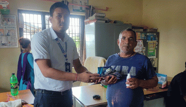 चन्द्रपुरमा लम्पी स्किनविरुद्ध निःशुल्क औषधि वितरण