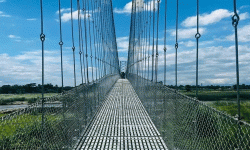 चार करोड ३८ लाखको लागतमा निन्दा नदीमा झोलुङ्गे पुल