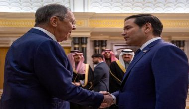 किएभमा आक्रमण भएको बेला रुबियो र रुसका लाभरोभबीच भेट हुने