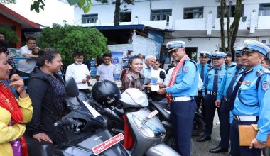 चोरी भएका २० ओटा दुई पाङग्रे सवारी साधन खोजतलास गरी धनीलाई हस्तान्तरण