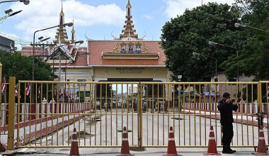 द्वन्द्वका कारण थाइल्यान्डद्वारा कम्बोडियासँगको सीमा बन्द