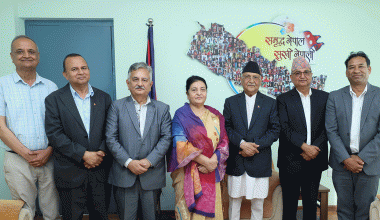 सकियाे एमाले अध्यक्ष ओली र पूर्वराष्ट्रपति भण्डारीबीच भेटवार्ता, के भयाे छलफल ?