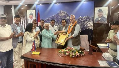 ट्रक यातायात व्यवसायीले दिए बागमती प्रदेशका नव नियुक्त मुख्यमन्त्री र मन्त्रीहरूलाई बधाई