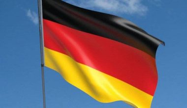 जर्मन प्राज्ञद्वारा निर्वाचन अभियानबाट फिर्ता भएको घोषणा