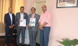 आई. एम. ई. लाइफ इन्स्योरेन्सका बीमित, अभिकर्ता तथा कर्मचारीलाई ओम हस्पिटलमा छुट