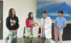 सगरमाथा आरोही दुई नेपाली महिला टेक्ससको ड्यालसमा सम्मानित