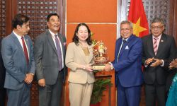 चेम्वरबर भियतनामकी महामहिम उपराष्ट्रपति जुआनसमक्ष लगानी तथा व्यापार अभिवृद्धिबारे छलफल