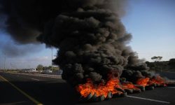 गाजामा युद्धका कारण इजरायलमा बढ्दो निराशा राष्ट्रव्यापी प्रदर्शनमा विस्फोट