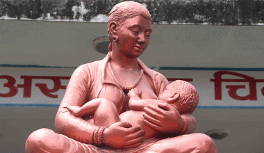 स्तनपान प्रवर्द्धन गर्दै भरतपुर अस्पताल