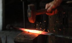 आरन व्यवसायलाई आधुनिक बनाउन सहयोग गर्दै हिलिहाङ