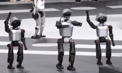 चीनमा पहिलो अन्तरराष्ट्रिय ‘ह्युमनोइड रोबोट’ खेलको प्रतिस्पर्धा सुरु